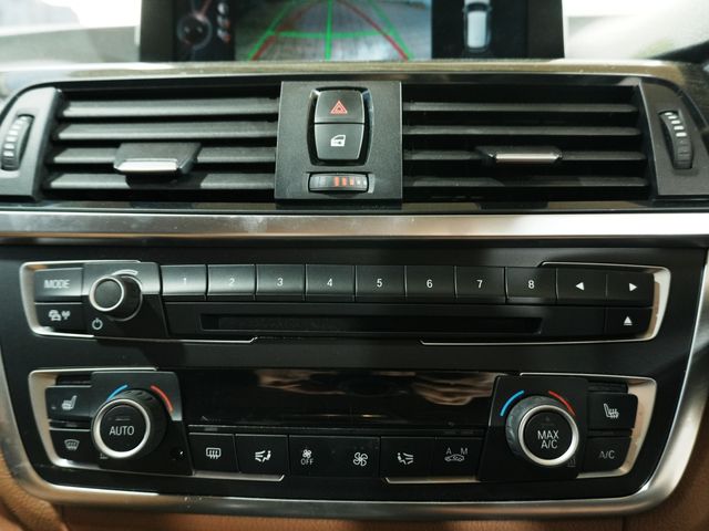 BMW 3SERIES TOURING 2015 Image 31