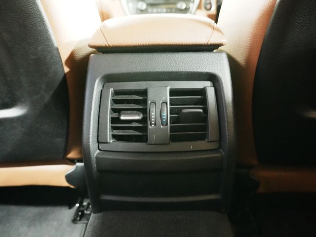 BMW 3SERIES TOURING 2015 Image 31