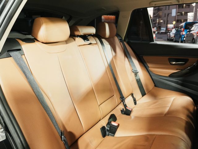 BMW 3SERIES TOURING 2015 Image 31