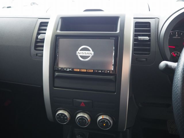 NISSAN X-TRAIL 4WD 2013 Image 31