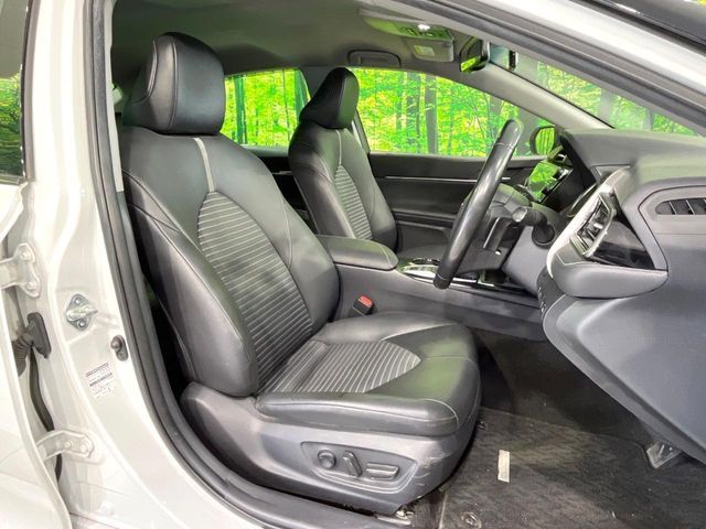 TOYOTA CAMRY HYBRID 2021 Image 31