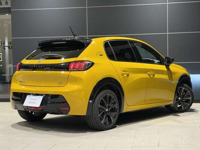 PEUGEOT E-208 2024 Image 31