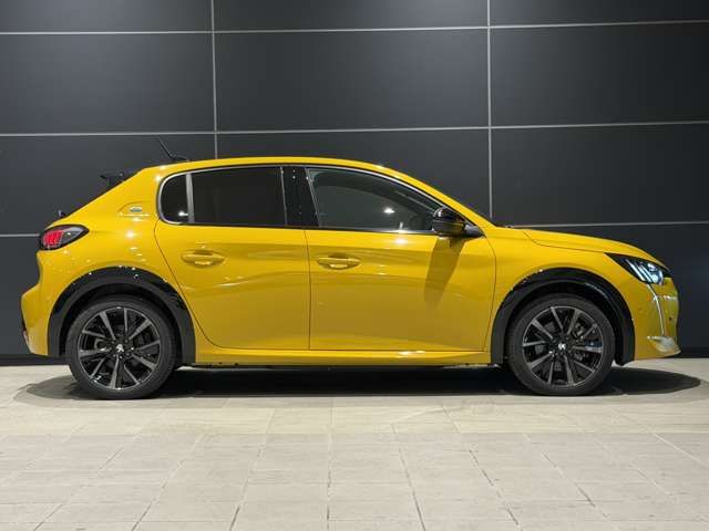 PEUGEOT E-208 2024 Image 31