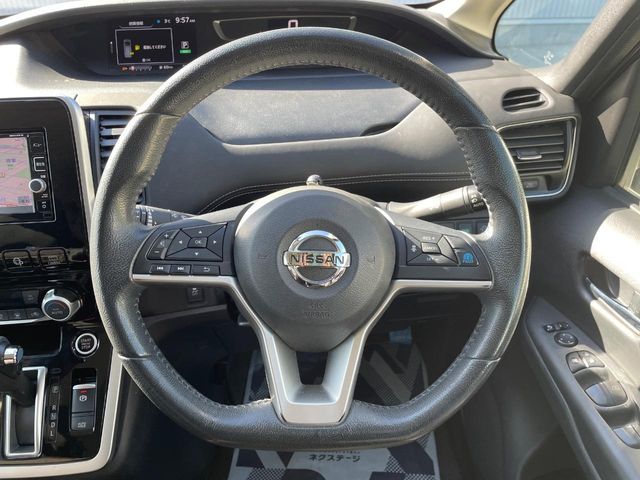 NISSAN SERENA  S-HYBRID 2016 Image 31