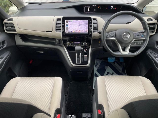 NISSAN SERENA  S-HYBRID 2017 Image 31