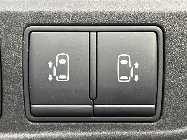 NISSAN SERENA  S-HYBRID 2017 Image 31