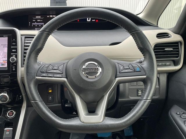 NISSAN SERENA  S-HYBRID 2017 Image 31