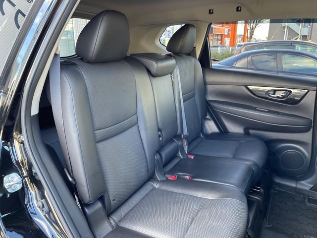 NISSAN X-TRAIL 2WD 2018 Image 31