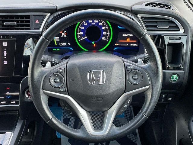 HONDA SHUTTLE HYBRID 2015 Image 31