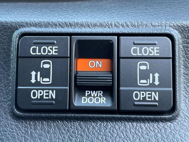 TOYOTA SIENTA HYBRID 2016 Image 31