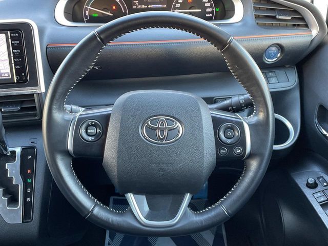 TOYOTA SIENTA HYBRID 2016 Image 31