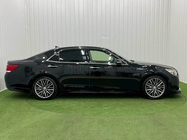 TOYOTA CROWN SEDAN HYBRID 2014 Image 31