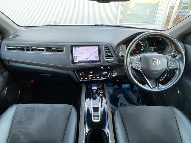 HONDA VEZEL HYBRID 2016 Image 31