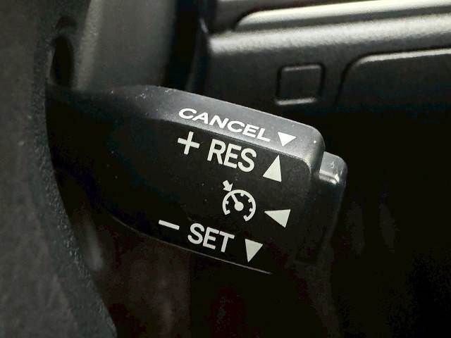 TOYOTA CROWN SEDAN 2013 Image 31