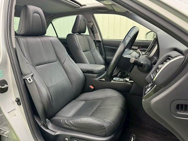 TOYOTA CROWN SEDAN 2013 Image 31