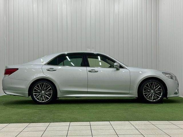 TOYOTA CROWN SEDAN 2013 Image 31