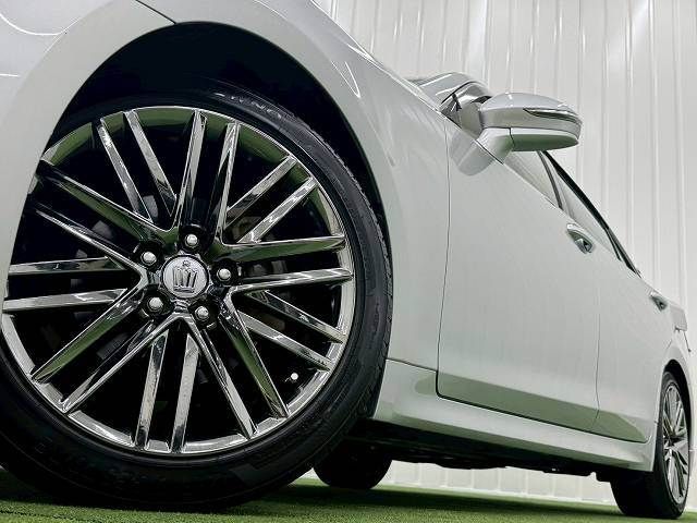 TOYOTA CROWN SEDAN 2013 Image 31