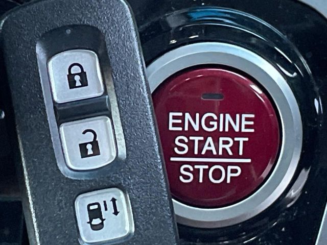 HONDA N BOX CUSTOM 2013 Image 31