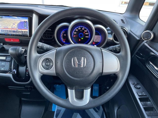 HONDA N BOX CUSTOM 2013 Image 31