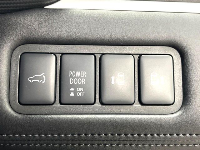 MITSUBISHI DELICA D:5 4WD 2024 Image 31