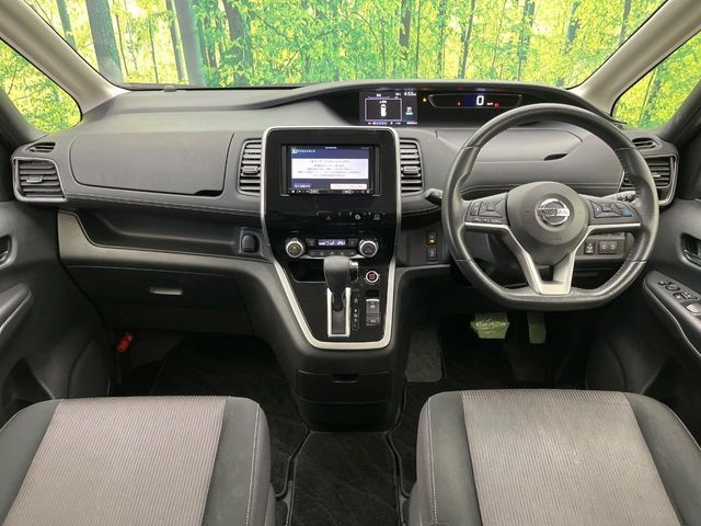 NISSAN SERENA  S-HYBRID 2017 Image 31