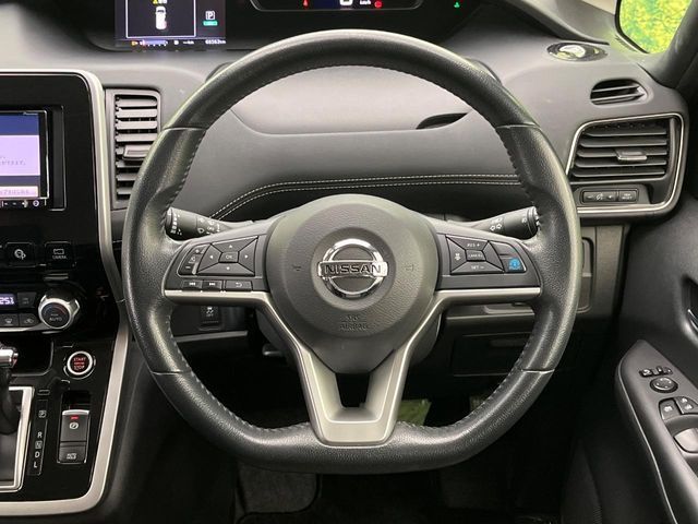 NISSAN SERENA  S-HYBRID 2017 Image 31