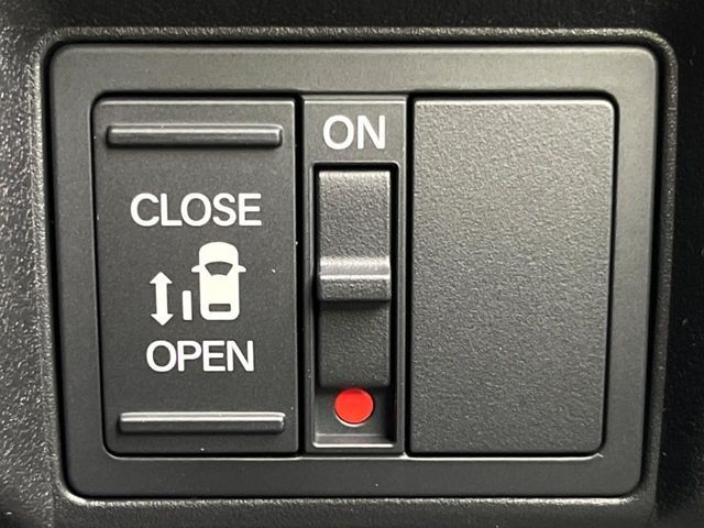 HONDA N BOX CUSTOM 2025 Image 31