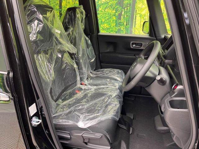 HONDA N BOX CUSTOM 2025 Image 31