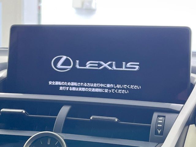TOYOTA LEXUS NX300 AWD 2018 Image 31