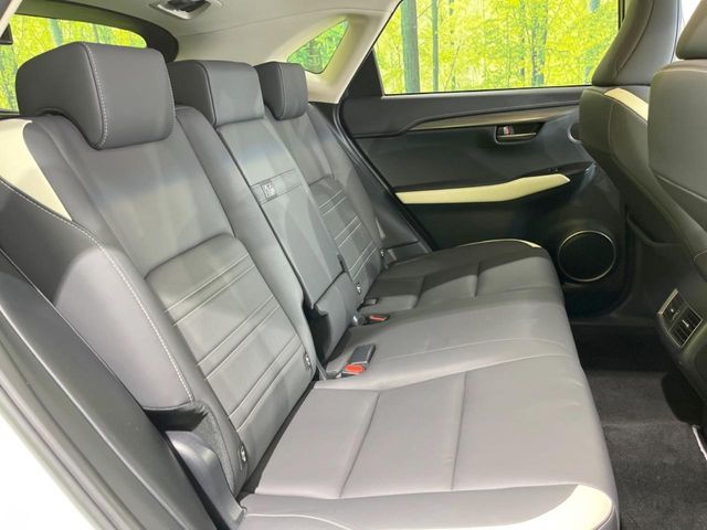 TOYOTA LEXUS NX300 AWD 2018 Image 31