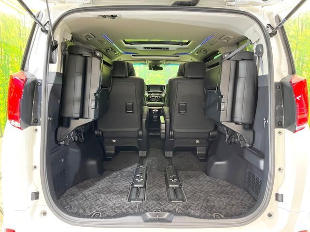 TOYOTA ALPHARD 2023 Image 31