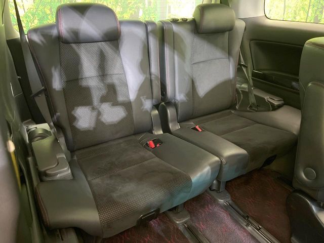 TOYOTA VELLFIRE 2013 Image 31