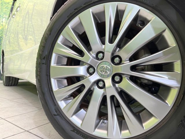 TOYOTA VELLFIRE 2013 Image 31