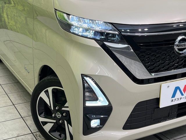 NISSAN ROOX 2023 Image 31