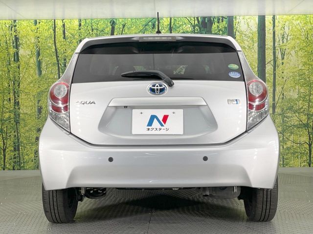 TOYOTA AQUA 2013 Image 31