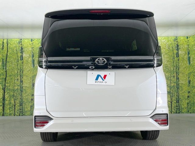 TOYOTA VOXY 2024 Image 31