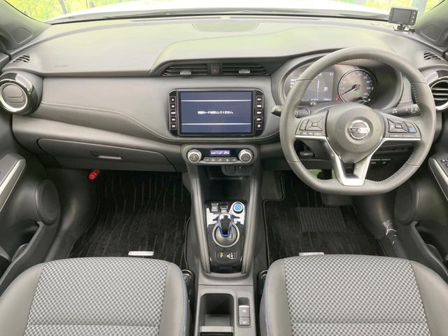 NISSAN KICKS 2020 Image 31