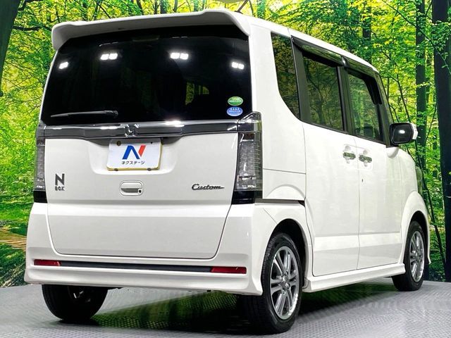 HONDA N BOX CUSTOM 2017 Image 31