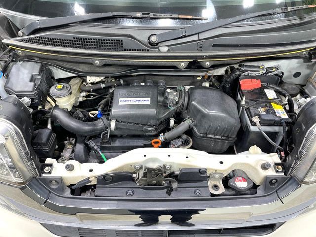 HONDA N BOX CUSTOM 2017 Image 31