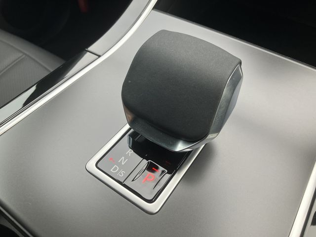 ROVER RANGE  EV 2025 Image 31