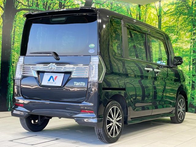 DAIHATSU TANTO CUSTOM 2017 Image 31