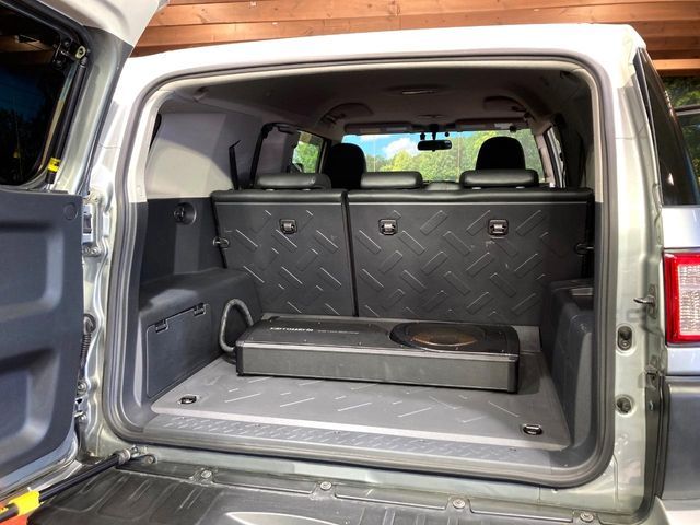 TOYOTA FJ CRUISER 4WD 2011 Image 31