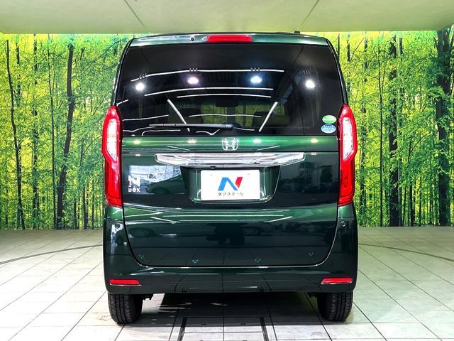 HONDA N BOX 2020 Image 31