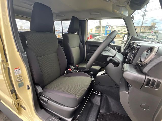 SUZUKI JIMNY NOMADE 2026 Image 31