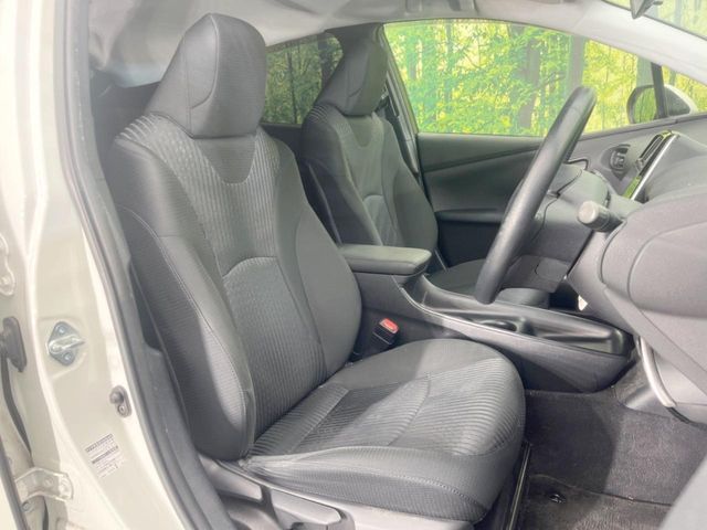 TOYOTA PRIUS 2017 Image 31