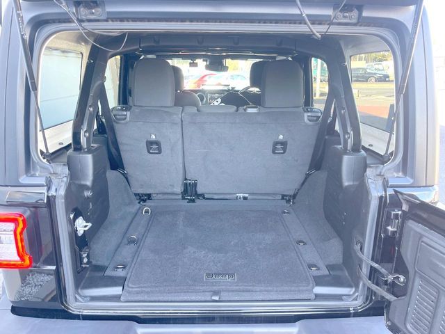 JEEP WRANGLER UNLIMI 2022 Image 31