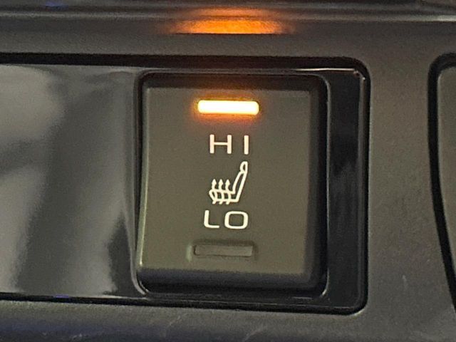 TOYOTA RAV4 HYBRID 4WD 2019 Image 31