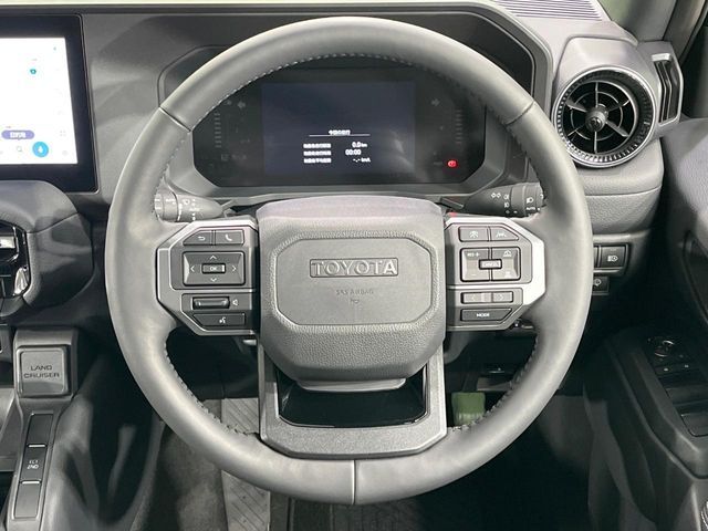 TOYOTA LANDCRUISER 250 2024 Image 31