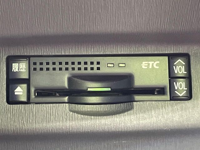 TOYOTA PRIUS 2011 Image 31