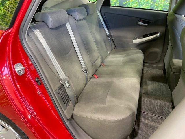 TOYOTA PRIUS 2011 Image 31